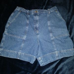 Studio works size 10 shorts